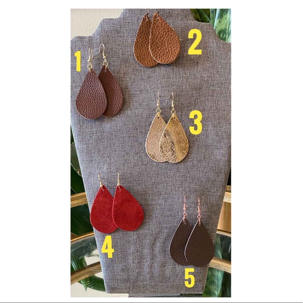 🍁5/25🍁 Genuine Leather Teardrop Boho Earrings